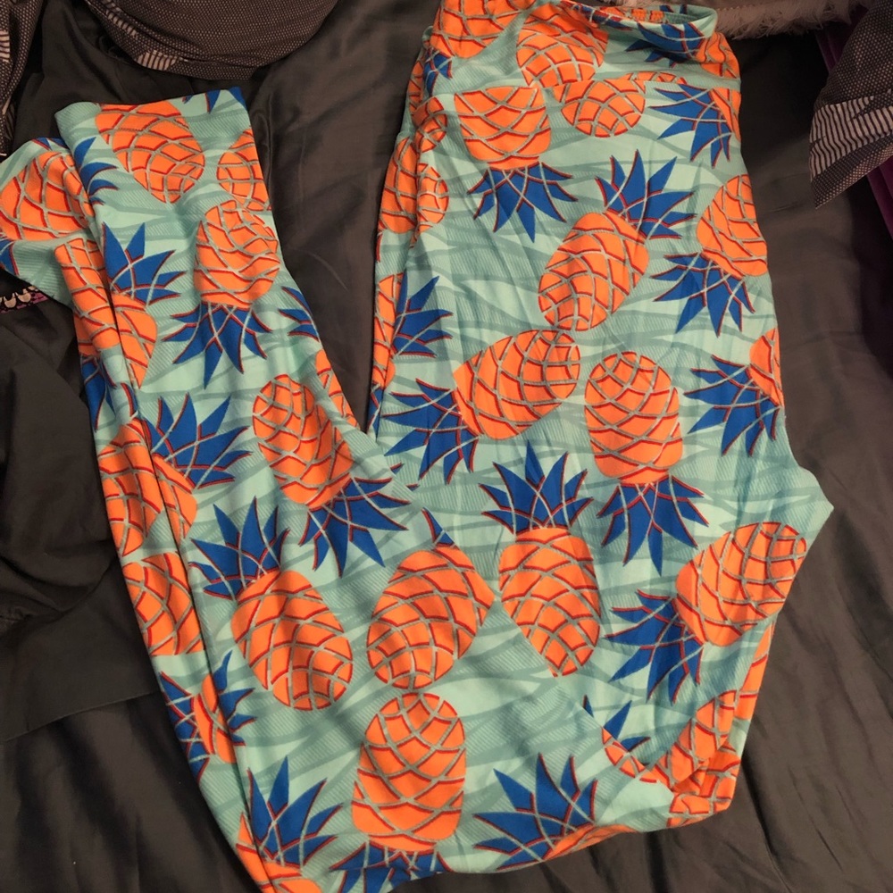Lularoe TC Pineapple Leggings